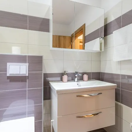 Magdalena * トロギール