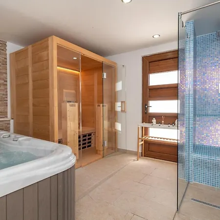 Magdalena 트로기르