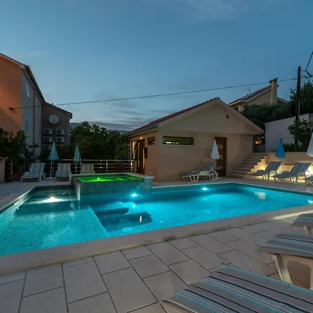 Magdalena アパート *