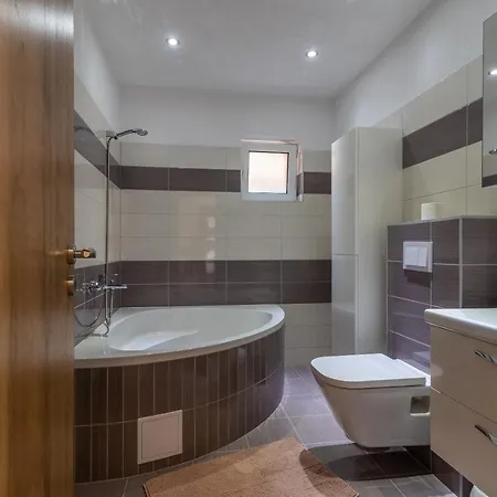 Magdalena * 트로기르