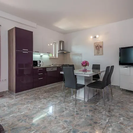 Magdalena * 트로기르