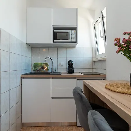 Magdalena * トロギール