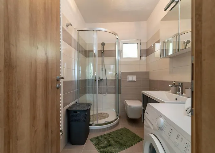 Magdalena * טרוגיר